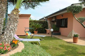 VILLA LAURA a 100 mt dal mare